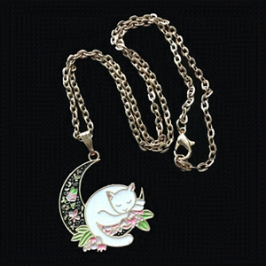 HAND-CRAFTED Jewelry Necklace Lg Pendant Kitty on black floral moon Gold plate